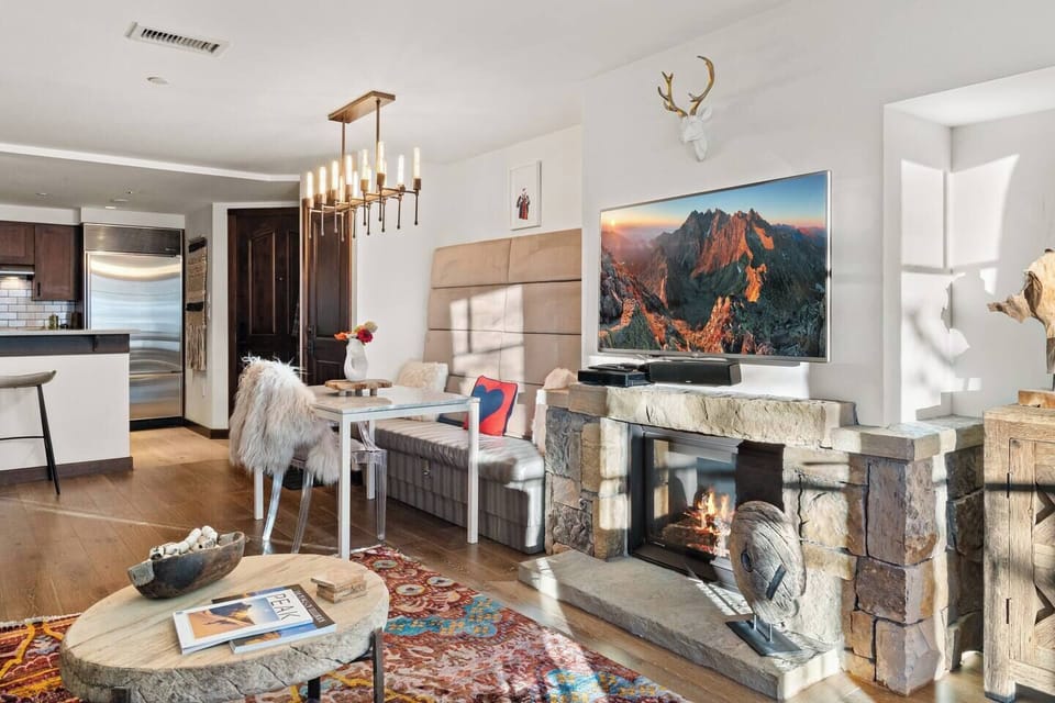 Living room (2)
