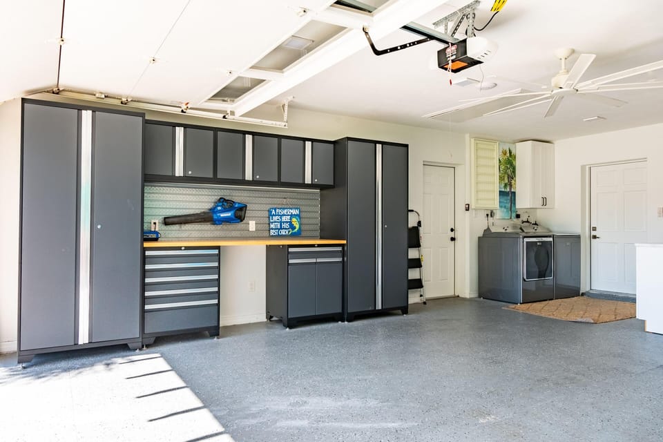 House, Multiple Beds (Paradise Cove) | Interior
