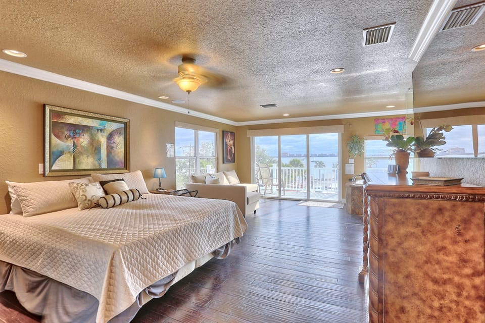 House, Multiple Beds (Hippie Haven) | 3 bedrooms