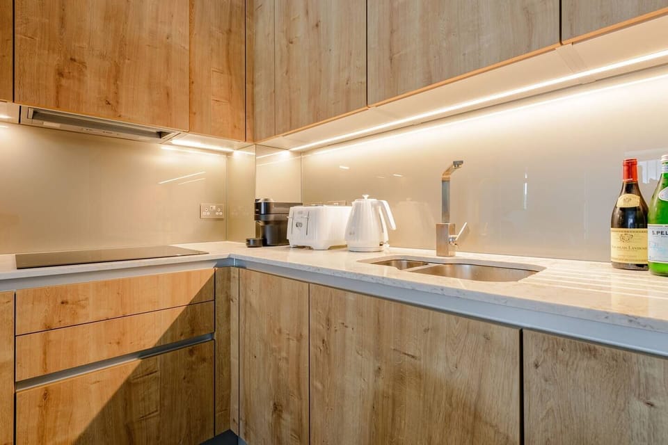 Kitchen area