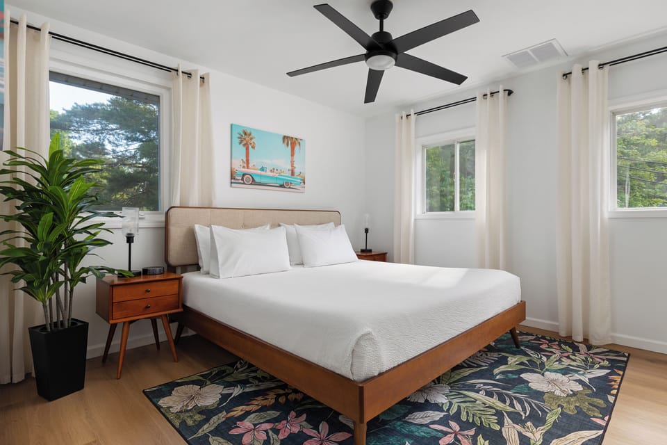 Apartment, Kitchen, Pool View | Blackout drapes, iron/ironing board, WiFi (free), individually decorated