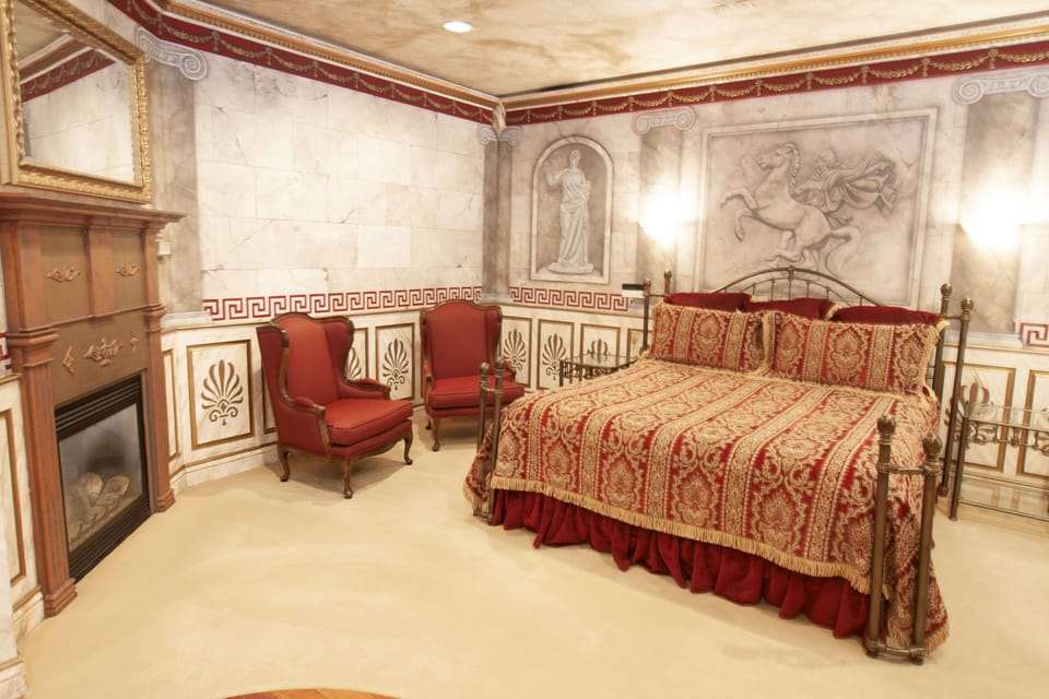 Suite, 1 King Bed (Athens Theme) | Pillowtop beds, soundproofing, rollaway beds, free WiFi