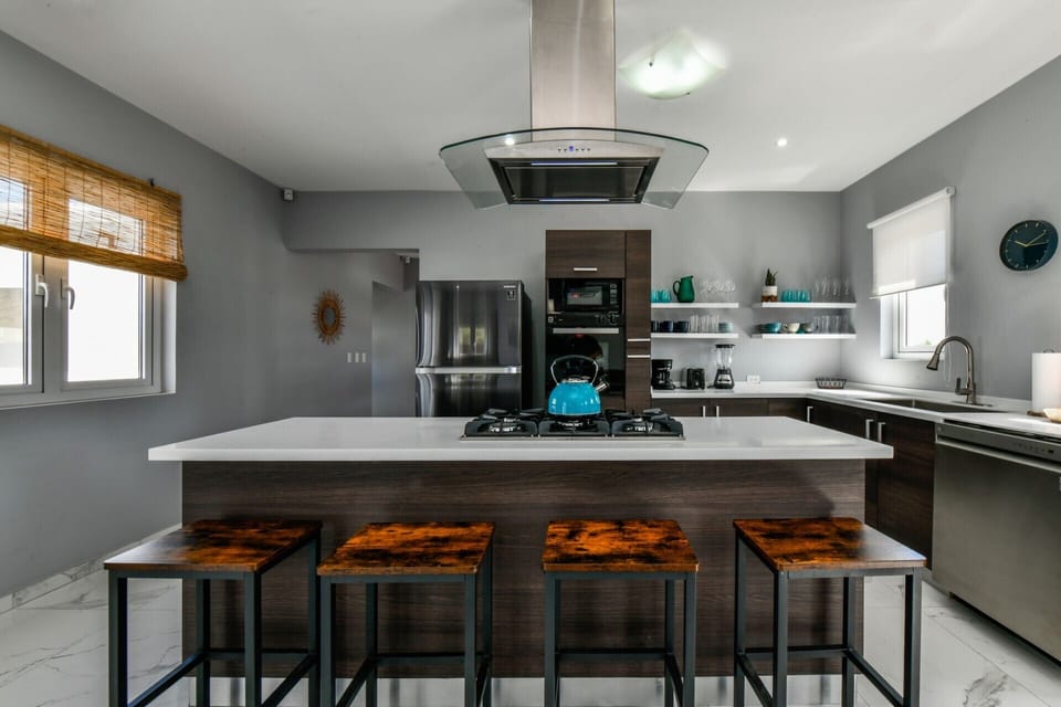 Spacious airconditioned kitchen with all the appliances you need