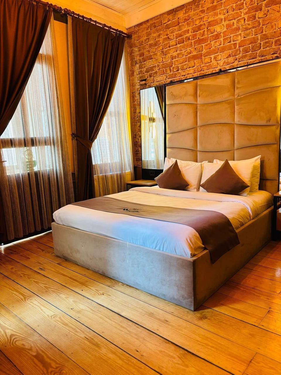 Superior Room | In-room safe, desk, laptop workspace, soundproofing