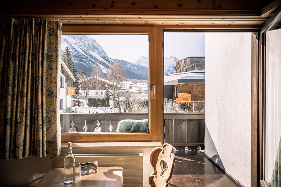 Double Room (Wetterstein) | Mountain view