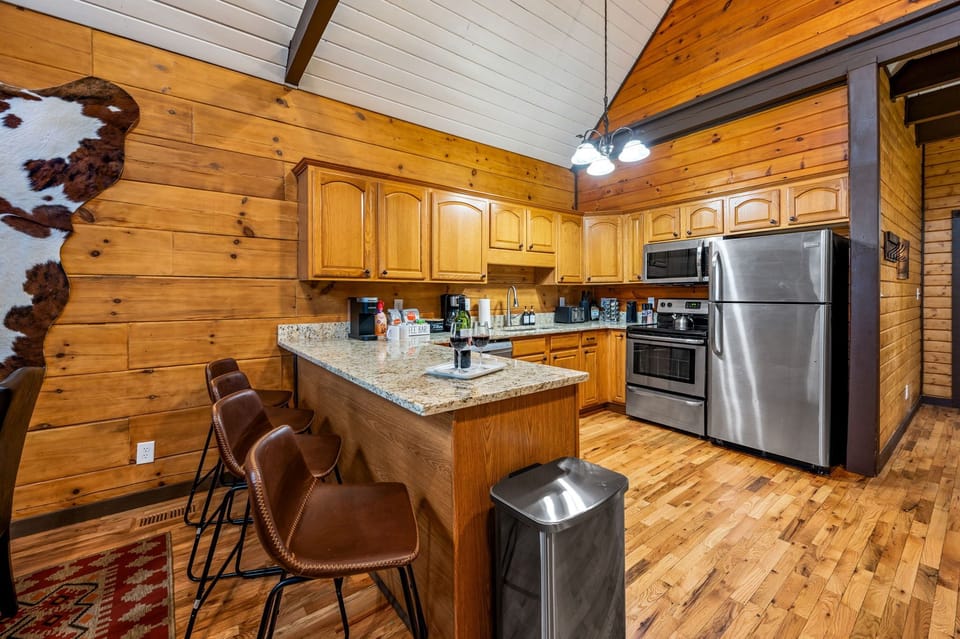 An open kitchen lets you be part of the conversation while preparing your meal.