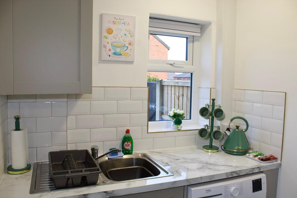 Kitchen view sink