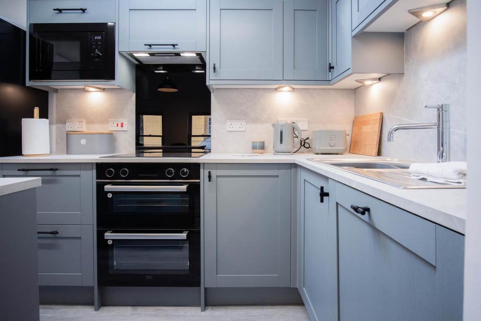 Sandy Steps - 1 Bedroom Apartment - Tenby (24742)