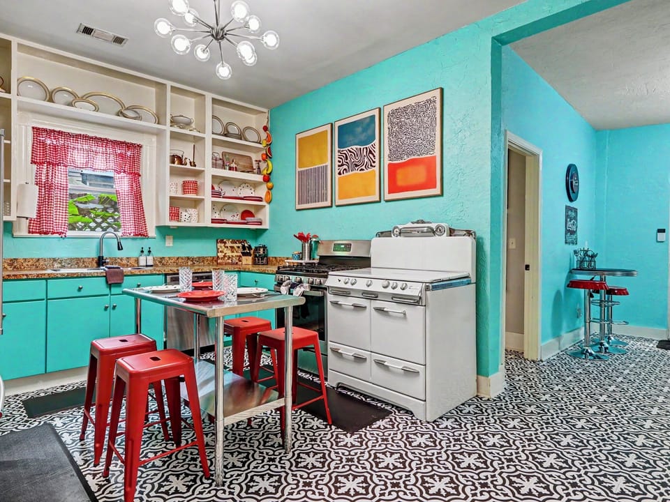 Gather for meals in the heart of Queen Anne Cottage.