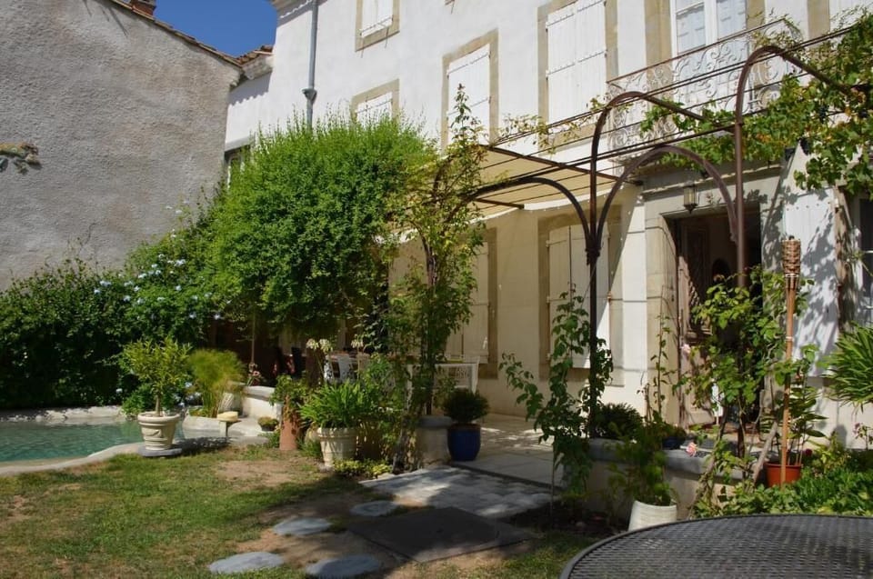 Le Patio des Senteurs Bed and Breakfast in Occitanie