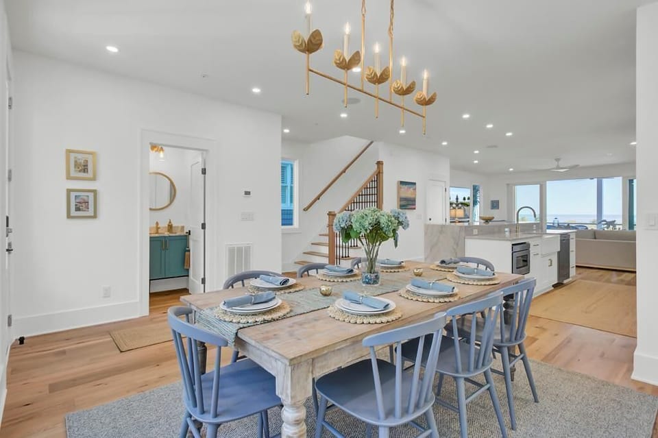 Dining Room at Ocean Point 52