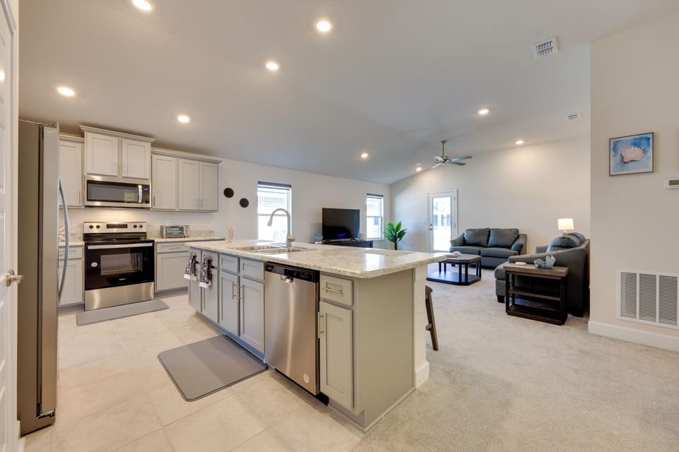 House (3 Bedrooms) | Interior
