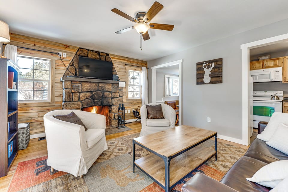 House (2 Bedrooms) | Interior