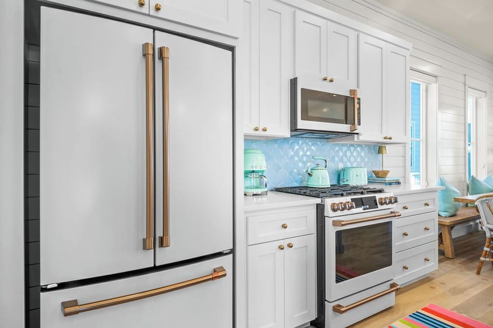 Kitchen, 1st Floor