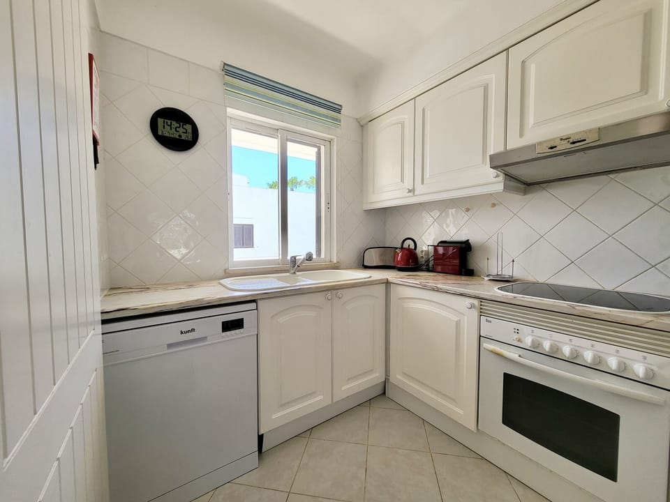 Microwave, oven, dishwasher, electric kettle