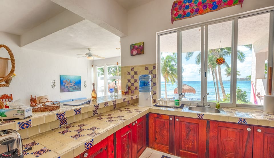 Fully equipped kitchen