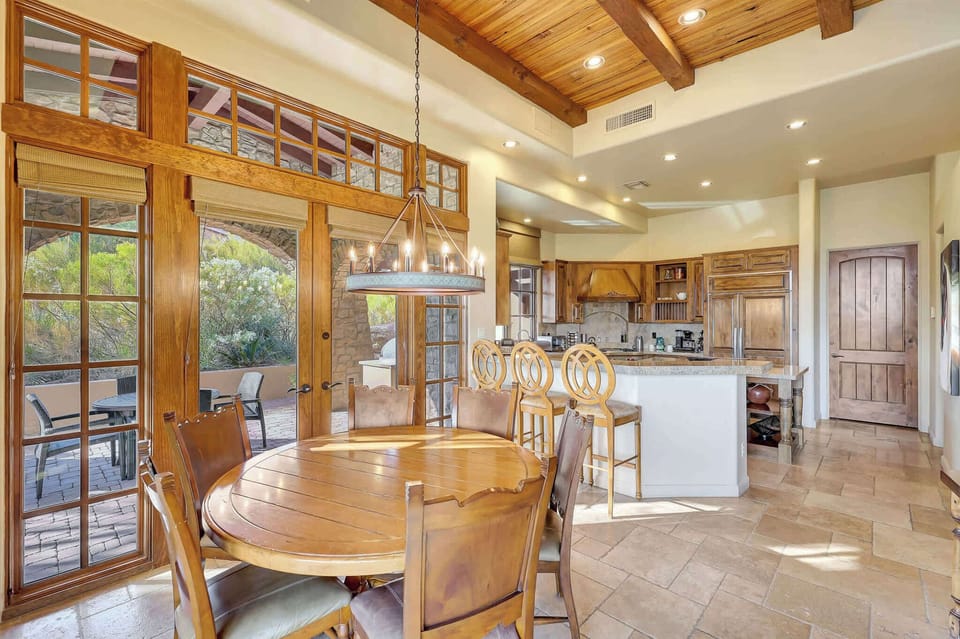 Dining Area | Rocks 103 in North Scottsdale, AZ by Luxus Vacation Properties