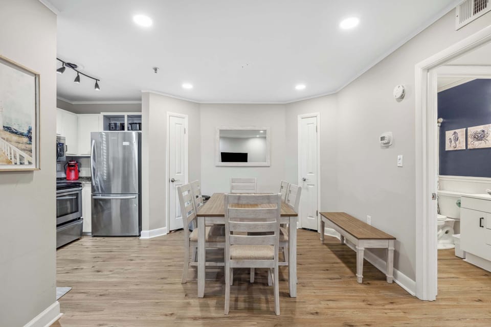 Dining table with seating for 6 