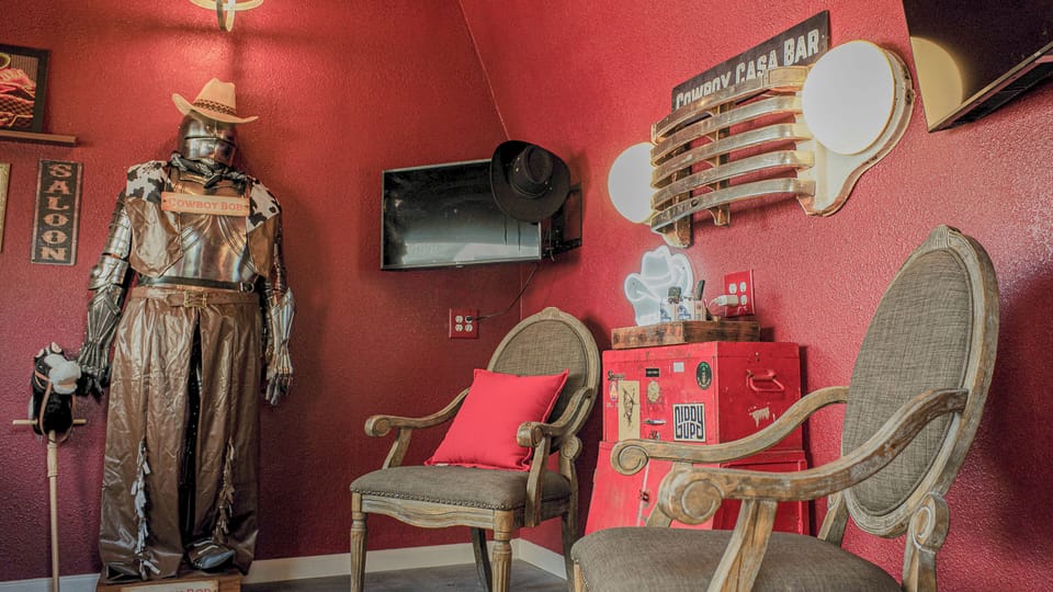 Saloon