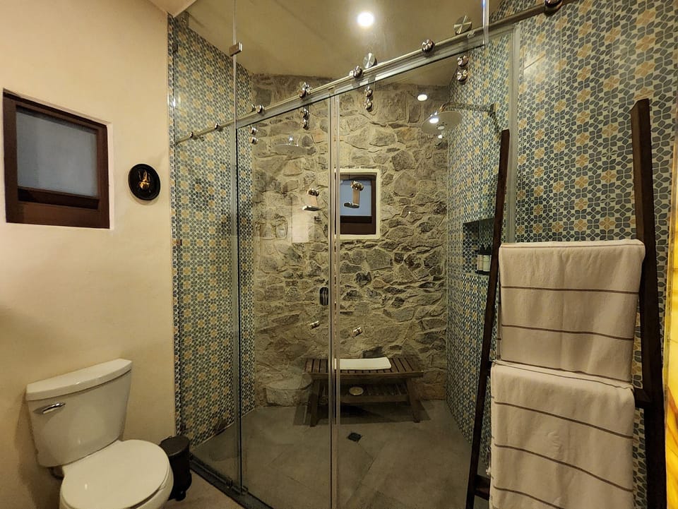 Apartment | Bathroom