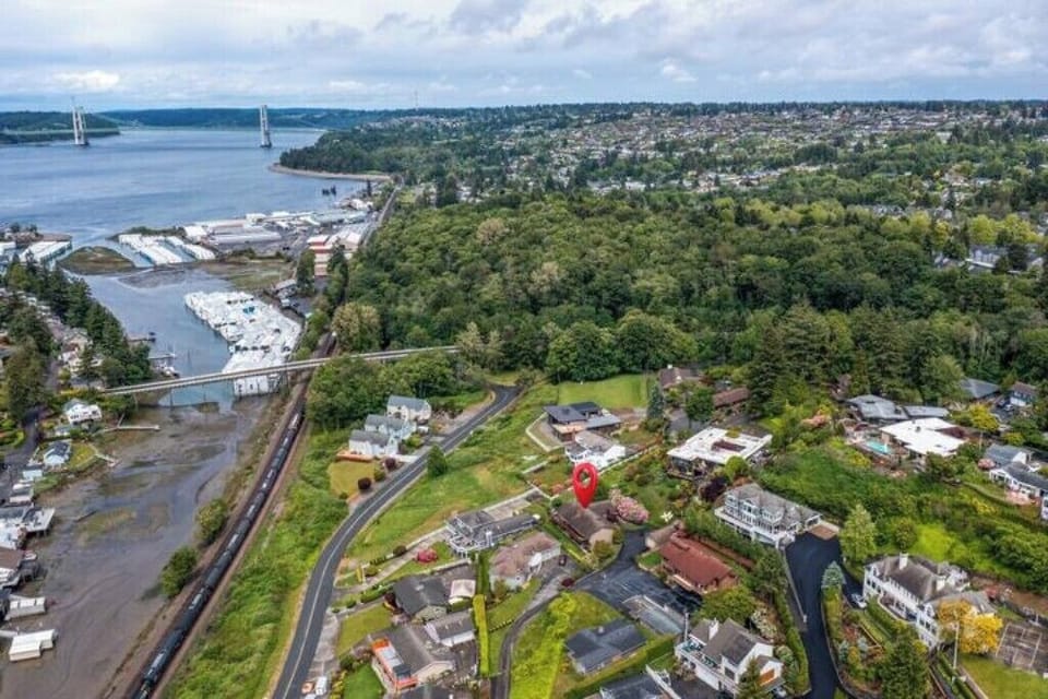 Aerial view of the house proximity to the Puget Sound & Narrows Bridge. 