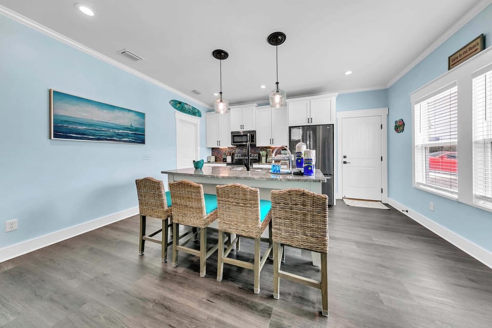 Kitchen island with seating for four