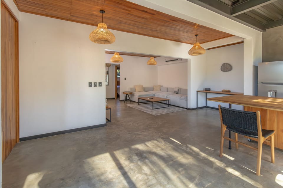 Kitchen/Living Room 2 