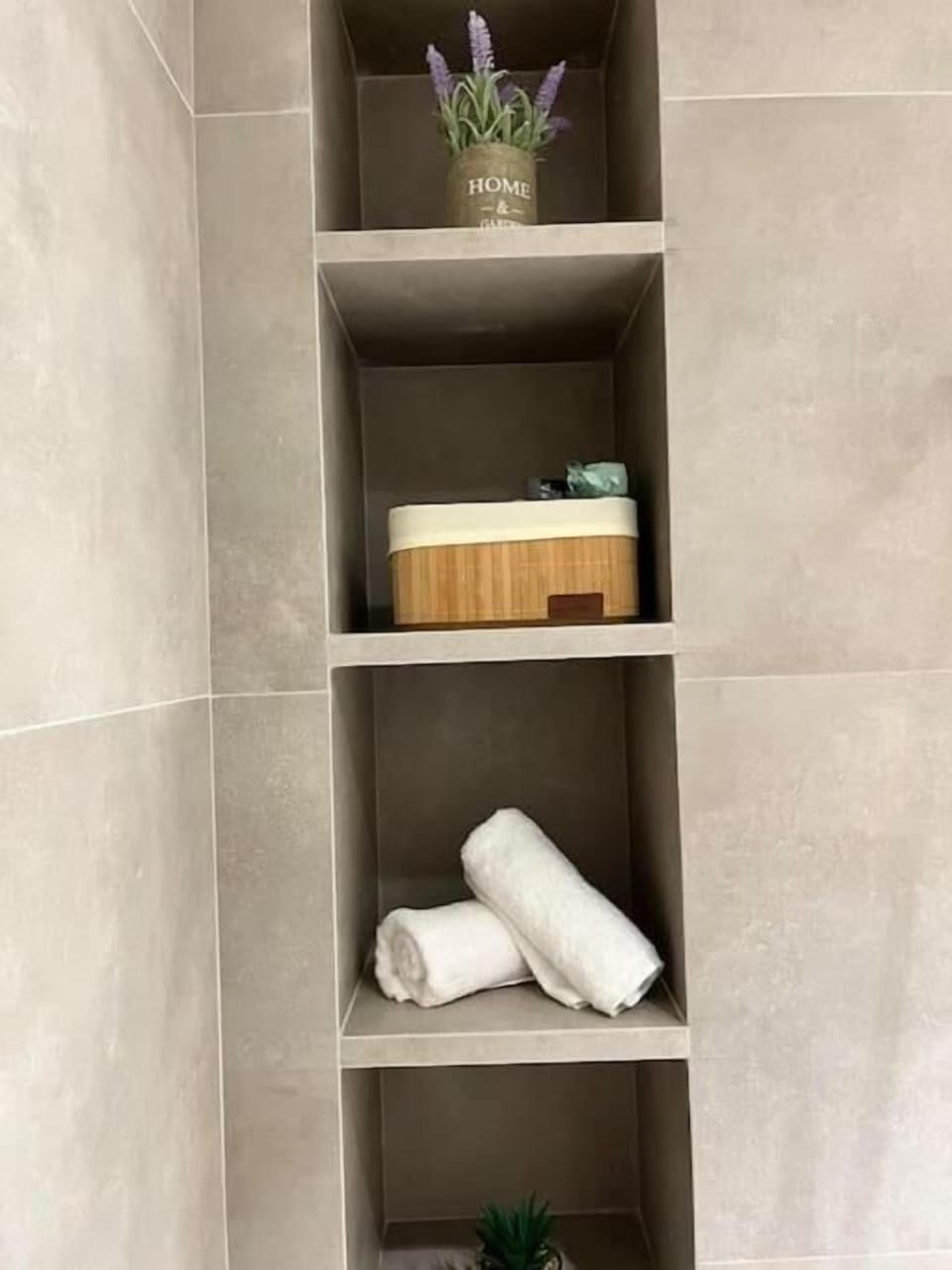 Bathroom (2)