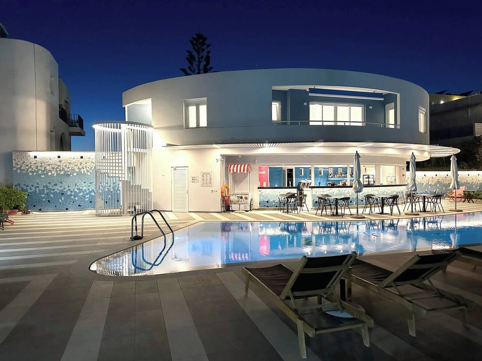 Apartment, 2 Bedrooms | Pool | Outdoor pool