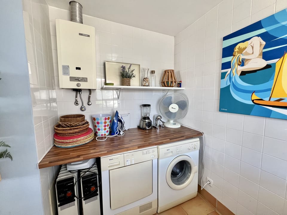 Microwave, oven, coffee/tea maker, toaster