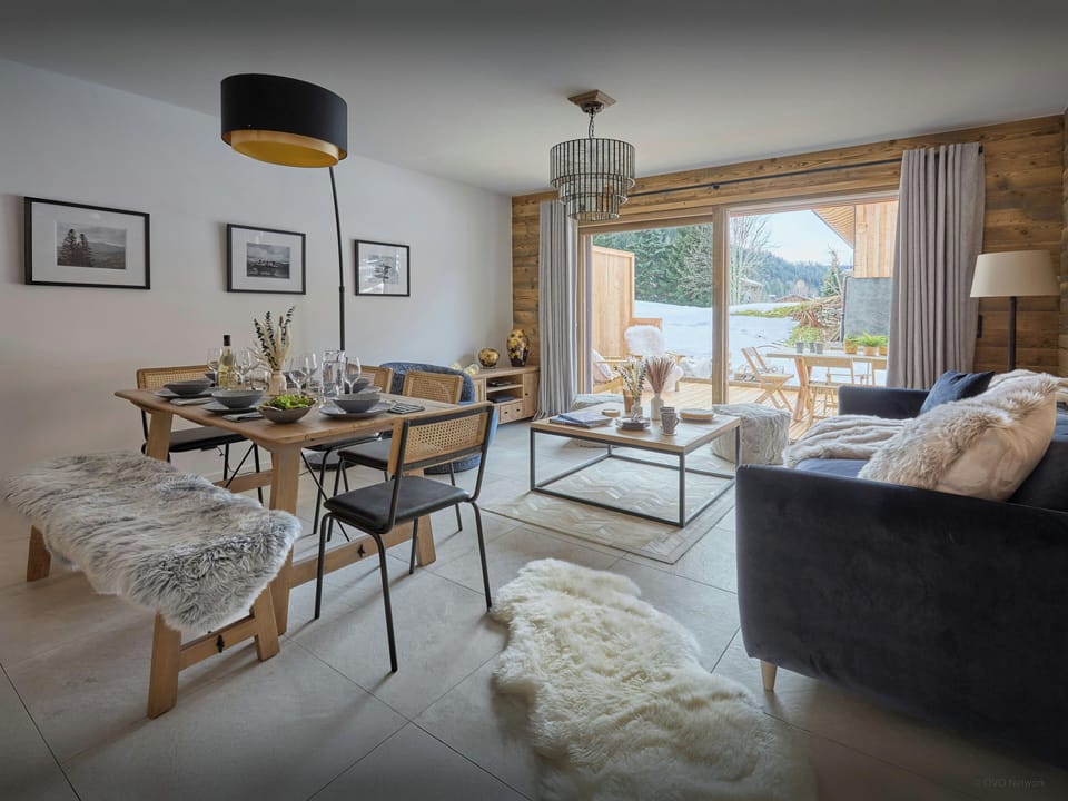 Living room/dining