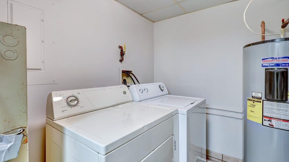 23-13136stlaundry-1