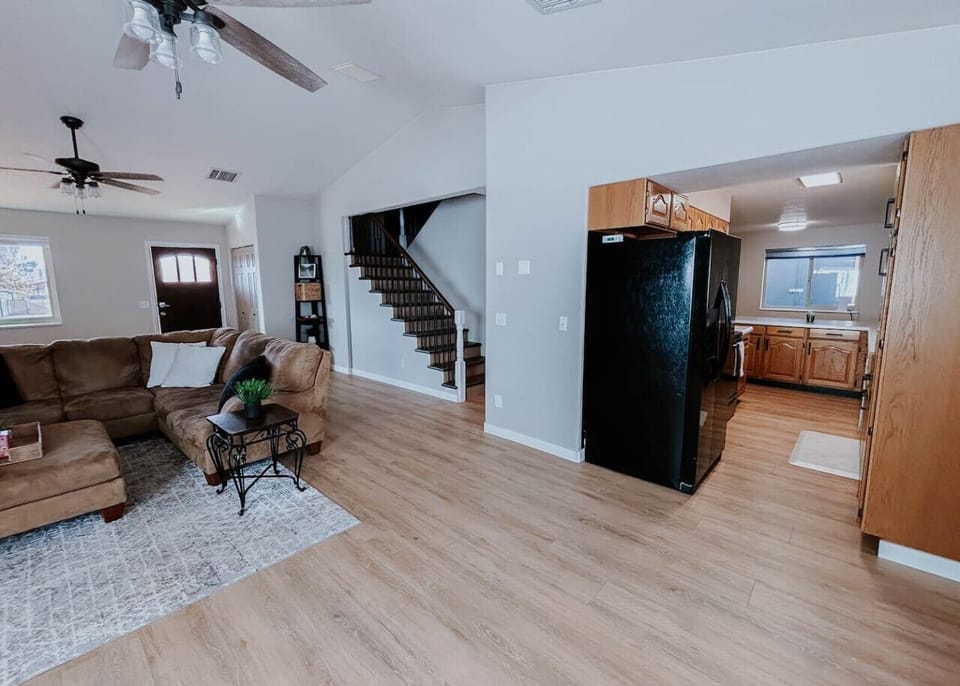 Kitchen / Living room