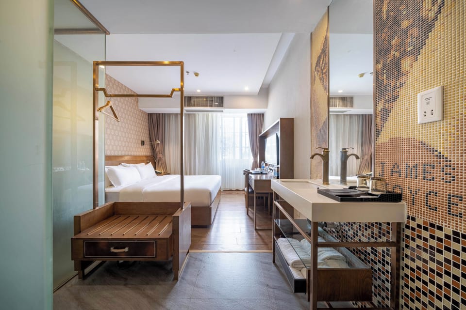 Luxury Double Room, City View | View from room