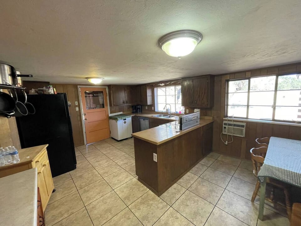 Kitchen area is perfect for group cooking