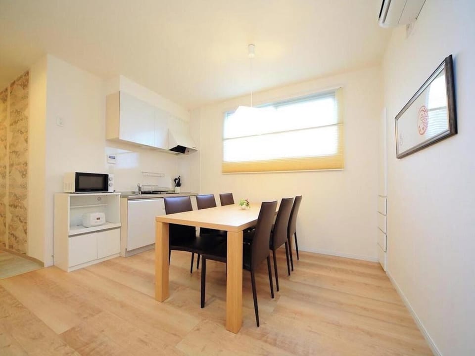 Kitchen, living room