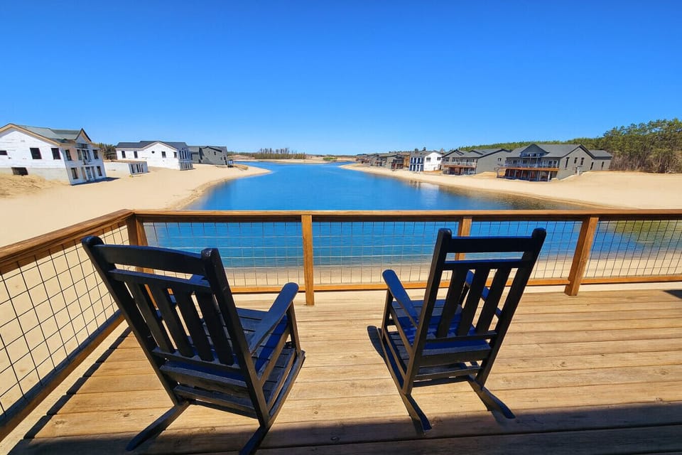 Relax with Waterfront View