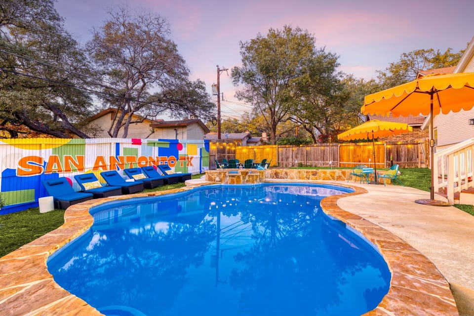 Enjoy perfect poolside relaxation, no matter the season, with our heated private pool!