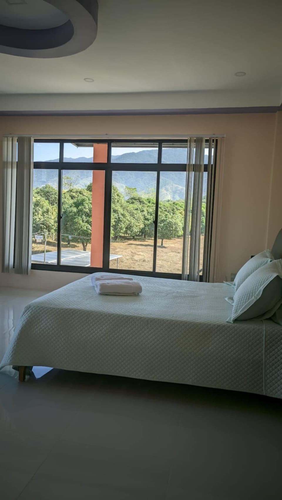 Deluxe Double or Twin Room, Mountain View | Iron/ironing board, WiFi (free)