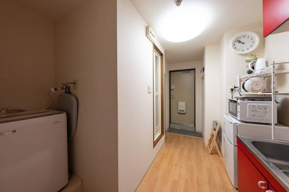 Basic Apartment, Lanai | Private kitchen