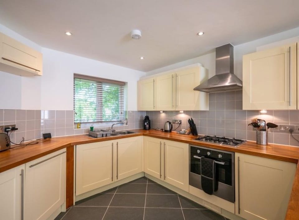5* kitchens