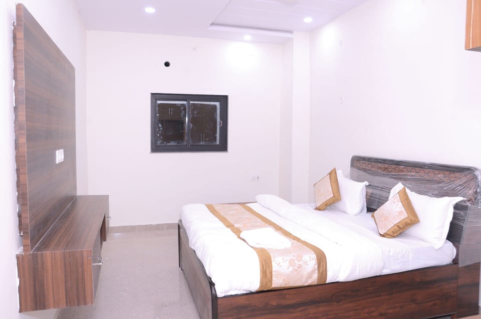 Luxury Room | Desk, free WiFi