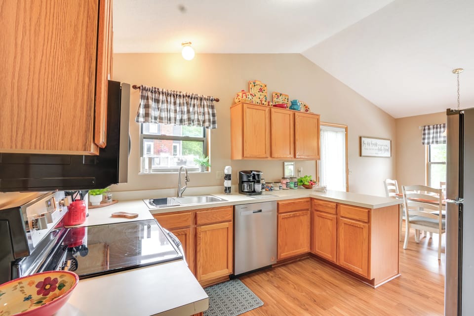 House (4 Bedrooms) | Interior