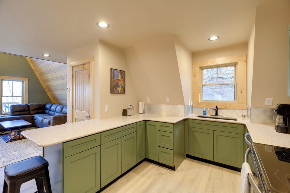 House (2 Bedrooms) | Interior