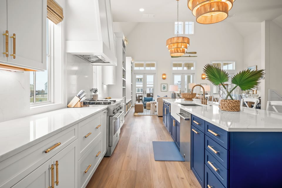 2nd Floor, Kitchen
