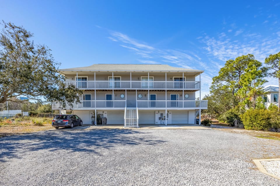 Kate's Place at 13554 Perdido Key Drive - Hi there! You are home.