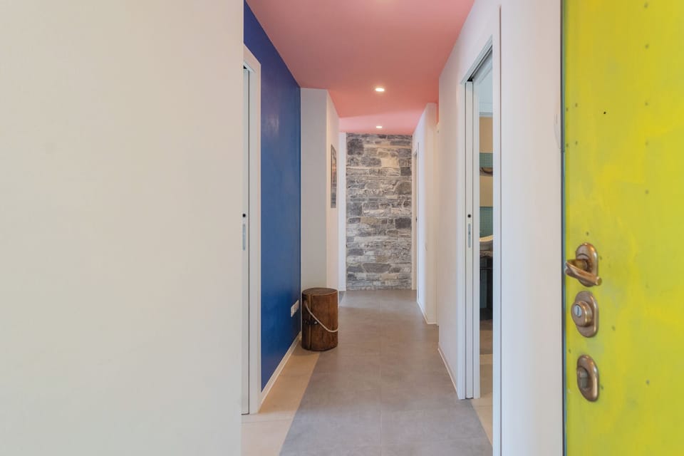 Apartment (2 Bedrooms) | Living area | 32-inch TV with cable channels