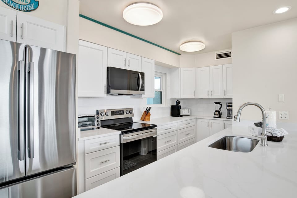 It has a newly renovated kitchen!