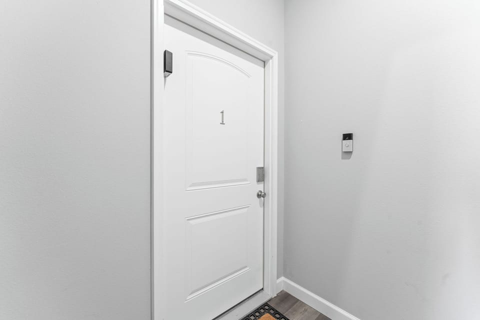 Ground floor with NO steps