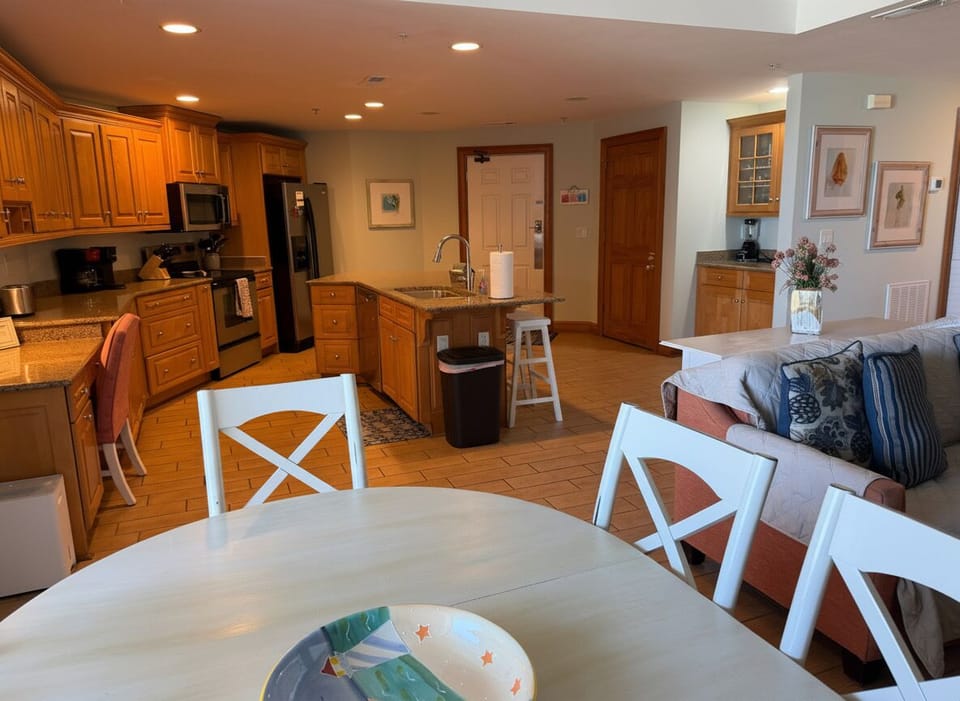 Dining/Kitchen is a large open area! Dining table seats 6 and Bar Stools seat 4!